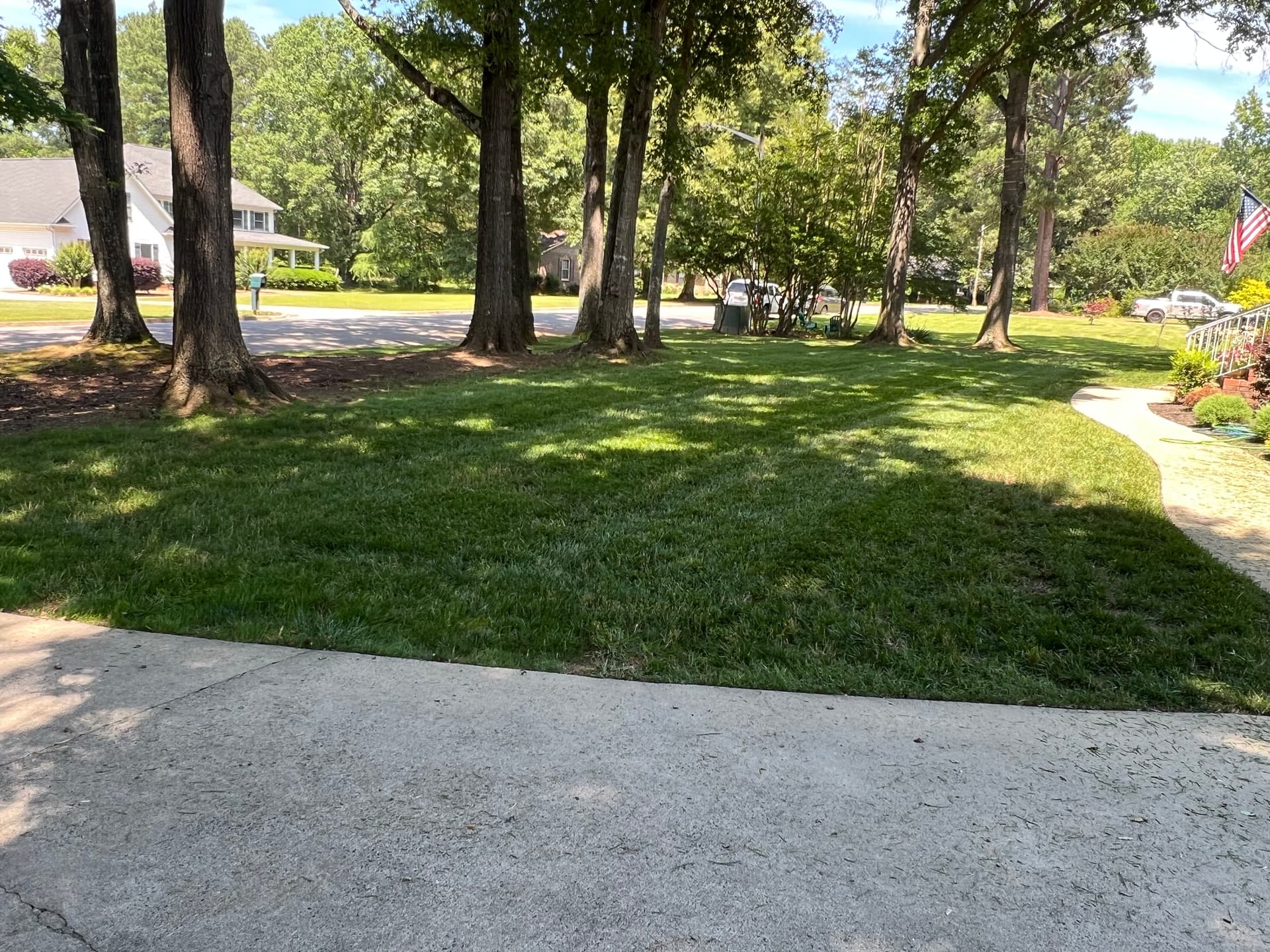 Gallery photos for We Treat Every Yard Like It's Our Own: Image #3